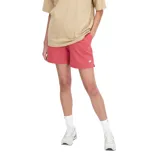 Short deportivo New Balance Athletics French Terry color coral, confeccionado en tela French Terry de algodón.