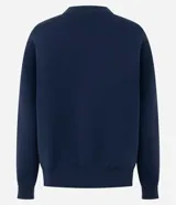 Cardigan de punto color azul marino, con corte holgado, cuello redondo, cierre frontal con botones y mangas largas con puños ajustados.
