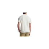 Chomba de piqué color blanco de Polo Ralph Lauren, con cuello y puños acanalados, cierre frontal de dos botones y gran estampado frontal de una escena de polo ecuestre.