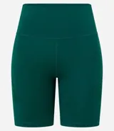 Bermuda ciclista de microfibra color azul, con ajuste al cuerpo y bolsillo lateral funcional. Diseño deportivo de tiro alto.