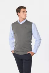 Chaleco tejido de hilo de algodón en color azul marino, con cuello en V y diseño clásico.