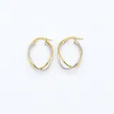 Aros tipo argolla dobles, con diseño entrelazado que combina oro amarillo y oro blanco de 18k.
