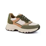 Championes urbanos Korium Krissin de color beige con detalles en marrón claro.