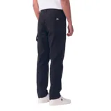 Pantalón cargo Quiksilver para hombre, color negro, de corte recto y diseño utilitario con bolsillos laterales.