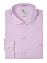 Camisa de manga larga de lino orgánico para hombre, de marca RKF, color rosado. Presenta un diseño clásico y limpio, sin bolsillo en el pecho, con cierre frontal de botones y sutil logo bordado al tono.
