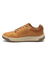 Championes Caterpillar modelo Apa Cush para hombre, confeccionados en cuero y gamuza de color marrón tostado, con cordones y suela de goma.