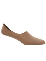 Calcetines invisibles color tostado, confeccionados en bambú y spandex, con talón de silicona antideslizante.