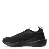 Championes de running Puma modelo Skyrocket Lite Engineered, color gris con suela blanca. Presentan capellada de tejido técnico transpirable, cierre con cordones y tecnología de amortiguación Pumalite con plantilla Softfoam+.