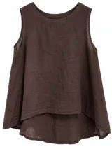 Musculosa sin mangas de color marrón, confeccionada en lino, con cuello redondo y diseño holgado de corte asimétrico con espalda más larga.
