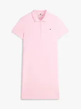 Vestido tipo chomba Tommy Hilfiger de corte slim en color rosa, con cuello polo, cartera de botones y el logo bordado en el pecho.