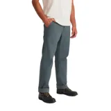 Pantalón de gabardina azul con bolsillos tipo cargo y ruedo con dobladillo.