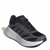 Championes urbanos Adidas modelo Adirok, color negro con mediasuela blanca con tecnología Cloudfoam. Presentan un diseño deportivo con exterior en combinación de materiales textiles y sintéticos, cierre mediante cordones y suela de goma.