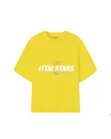 Remera rosa de corte holgado con estampado frontal que incluye el texto "Ittai Stars Ibiza".