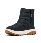Bota de nieve de caña media, color negro, con diseño acolchado tipo puffer. Cuenta con tecnología Omni-Tech para impermeabilidad, forro termorreflectivo Omni-Heat, entresuela TechLite para amortiguación y suela Adapt Trax con tracción superior.