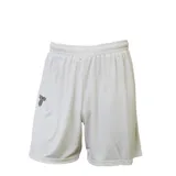 Short deportivo de color blanco con cintura elástica y logo de la marca estampado en la pierna derecha.