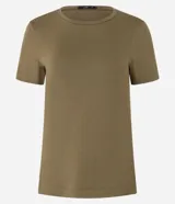 Blusa básica de viscosa y elastano de la marca Cortelle, color mostaza, con escote redondo y mangas cortas.