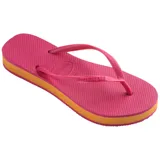 Sandalias de goma Havaianas modelo Slim, color gris oscuro, con tiras finas metálicas y diseño clásico de dedo.