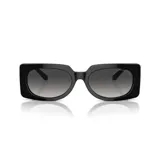 Lentes de sol Michael Kors modelo 2215U, con montura cuadrada de acetato color negro y lentes grises degradé.