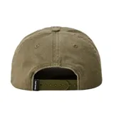 Gorra Rip Curl verde militar de visera curva, con efecto desgastado y bordado frontal con el logo de la marca en color negro y rojo.
