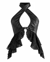 Top halter de cuero sintético negro con cuello cruzado y escote gota al frente, unido con hebilla metálica. Termina con un volado de encaje negro asimétrico y cuenta con espalda descubierta.