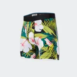 Boxer estampado con flores blancas y hojas verdes sobre fondo negro, con cintura elástica negra con logo de la marca.