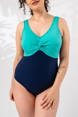 Malla enteriza de lycra azul marino y verde agua, con escote en V y nudo cruzado en el busto.