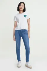 Jeans de tiro alto, corte skinny, color azul medio.