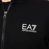 Campera deportiva EA7 Emporio Armani de color negro, con cierre frontal completo, cuello alto y logo de la marca estampado en color dorado en el pecho.