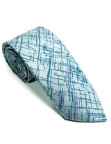 Corbata de seda azul marino con estampado paisley en tonos rosados y blancos.