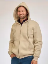 Campera con capucha de felpa, con cierre frontal completo, bolsillos tipo canguro y cordones ajustables en la capucha.