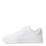 Championes urbanos Puma modelo Caven 2.0 para hombre, color blanco. Presentan un diseño de inspiración basquetbolística de los años 80, con capellada de cuero sintético, perforaciones en la puntera y suela de goma.