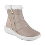 Bota casual deportiva Usaflex Seren color beige con detalle de piel sintética blanca en el borde superior, cierre lateral con cremallera dorada y suela blanca.
