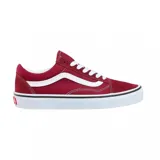 Championes Vans Old Skool color bordó, con la característica banda lateral Sidestripe en color blanco, cordones blancos y suela de goma con plataforma blanca.