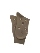 Medias de caña media color taupe, con diseño estampado de perritos Basset Hound en tonos marrones y blancos, de tejido suave y elástico en el puño.