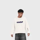 Buzo off white con diseño estampado de la marca Venefox en el pecho y manga, cuello redondo y corte oversize.