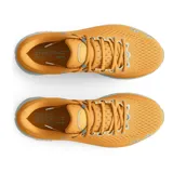 Championes de running Under Armour modelo HOVR Infinite 4, color naranja con detalles en gris. Presentan una parte superior de malla técnica transpirable, amortiguación reactiva UA HOVR y suela con inserciones de caucho de carbono para mayor tracción.