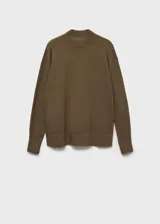 Jersey de punto fino con cuello perkins, manga larga y diseño oversize con terminaciones en canalé.