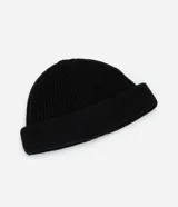 Gorro corto tipo leñador de lana acrálica color menta, con dobles y tejido texturizado sin costura.