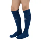 Medias de fútbol Umbro de caña alta, color blanco, con el logo de la marca bordado en negro en la parte frontal.