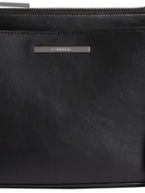 Bandolera negra de Calvin Klein con correa ajustable, cierre con botón a presión magnético y placa con logo de metal en la parte delantera.