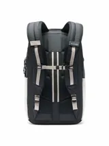 Mochila Columbia Landroamer Everyday en combinación de gris claro y negro, con logo grande impreso en el frente y múltiples compartimentos con cierre.