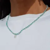 Collar de plata 925 con piedras de amazonita turquesa y dije de hamsa de plata 925.