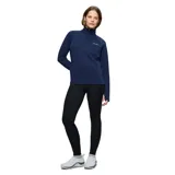 Buzo Merrell de mujer color azul marino, con cuello alto, cierre frontal de un cuarto, mangas largas con abertura para el pulgar y bolsillos laterales.
