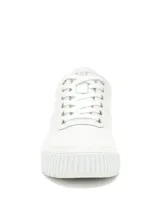 Sneakers de lona blanca para mujer con plataforma, cordones y suela dentada. Cuentan con el logo de la marca en plateado en el lateral.
