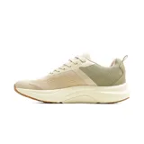 Championes deportivos American Sport modelo Mike, de color beige con detalles en verde militar y suela blanca con base marrón. Cuentan con tecnología Memory Foam, cordones tono sobre tono y logo de la marca impreso en el lateral.