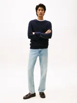 Sweater Tommy Hilfiger azul marino de algodón con cuello redondo y diseño de rayas horizontales texturizadas.