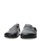Zuecos de estilo mule color negro, con capellada de cuero sintético, tira ajustable con hebilla lateral y suela de corcho con base de goma antideslizante.