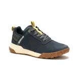 Championes Caterpillar modelo Hex Ready Lo, color azul marino con detalles en amarillo y suela de goma color caramelo. Confeccionados en cuero tipo nubuck y malla, cuentan con amortiguación mejorada y suela de alta tracción.