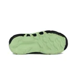 Championes de running Austral Champion Speed D, color gris con detalles en verde y rosa.