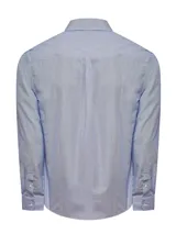 Camisa de manga larga de algodón RKF modelo Easylife, con diseño a rayas finas azules y blancas, cuello italiano, cierre frontal con botones y bolsillo en el pecho con logo bordado.